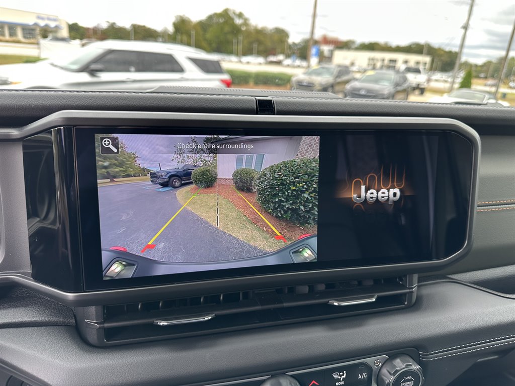 2024 Jeep Gladiator Mojave - Photo 26