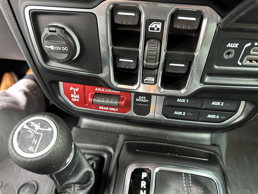 2024 Jeep Gladiator Mojave - Photo 31