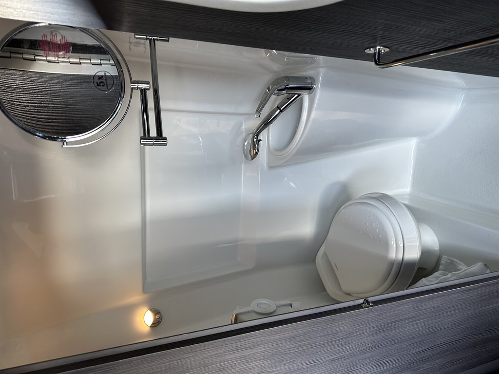 2021 Mercedes-Benz Sprinter Cargo Van Base - Photo 50