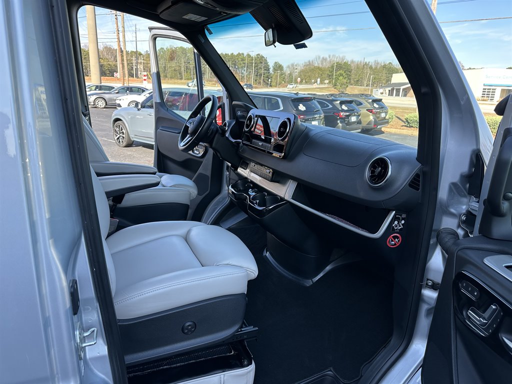 2021 Mercedes-Benz Sprinter Cargo Van Base - Photo 23