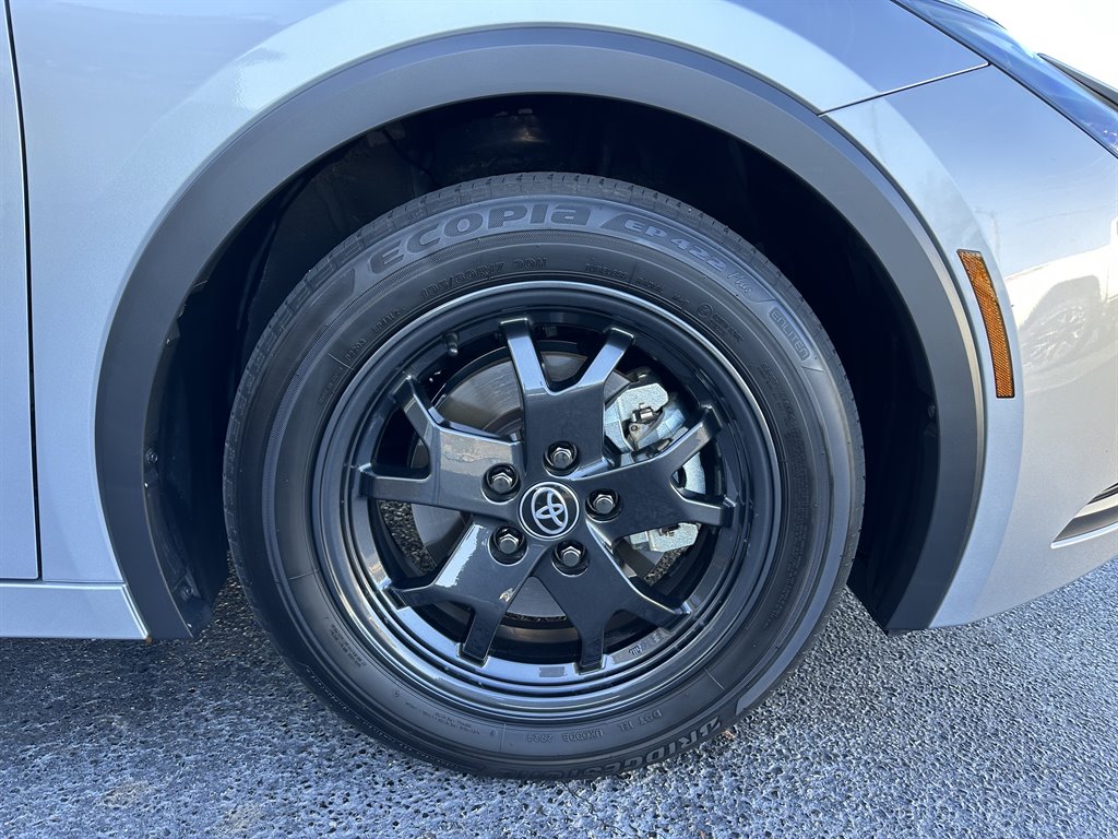 2024 Toyota Prius Prime SE - Photo 29