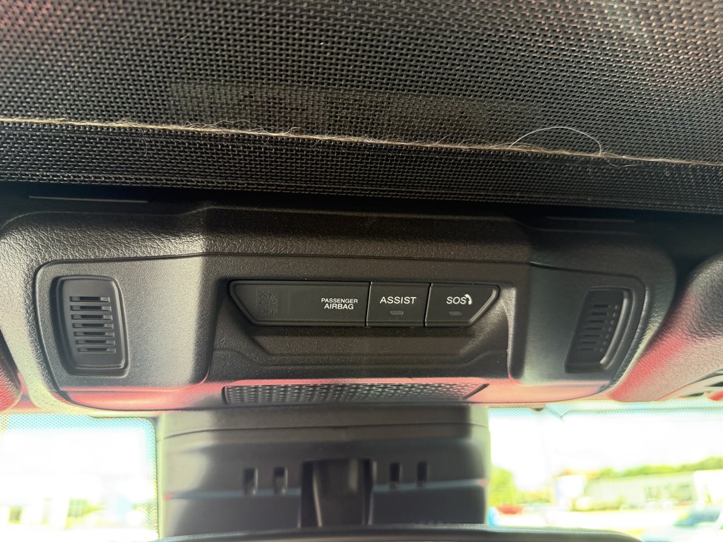 2025 Jeep Wrangler 2-Door Willys - Photo 31