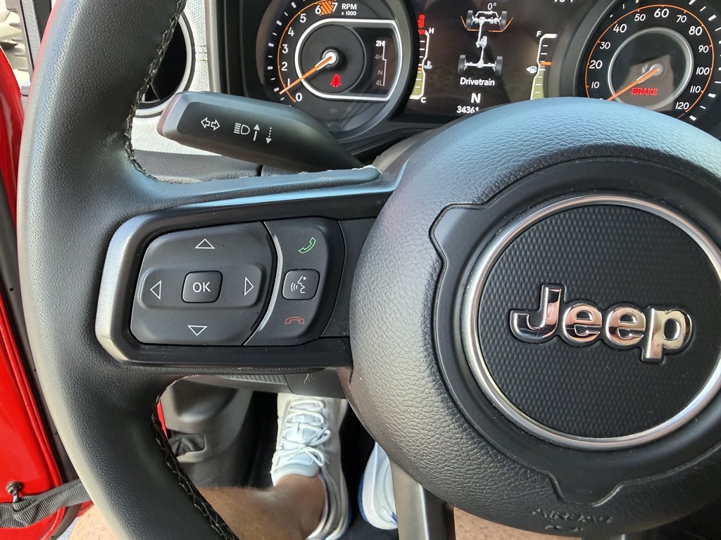 2025 Jeep Wrangler 2-Door Willys - Photo 30