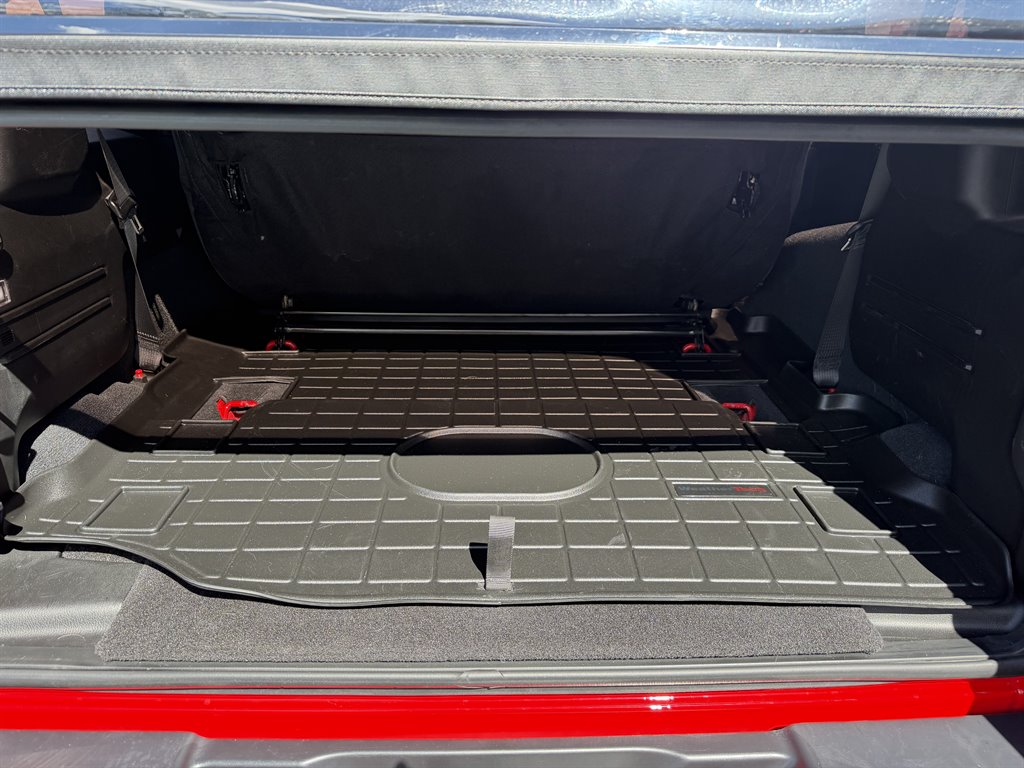 2025 Jeep Wrangler 2-Door Willys - Photo 18
