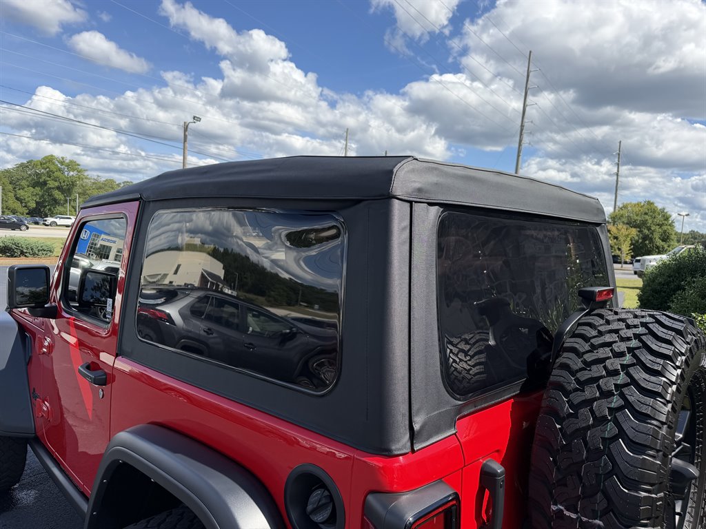 2025 Jeep Wrangler 2-Door Willys - Photo 12