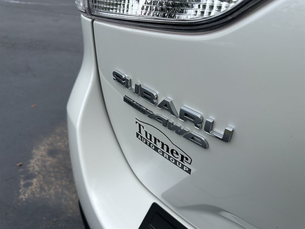 2022 Subaru Forester Touring - Photo 6