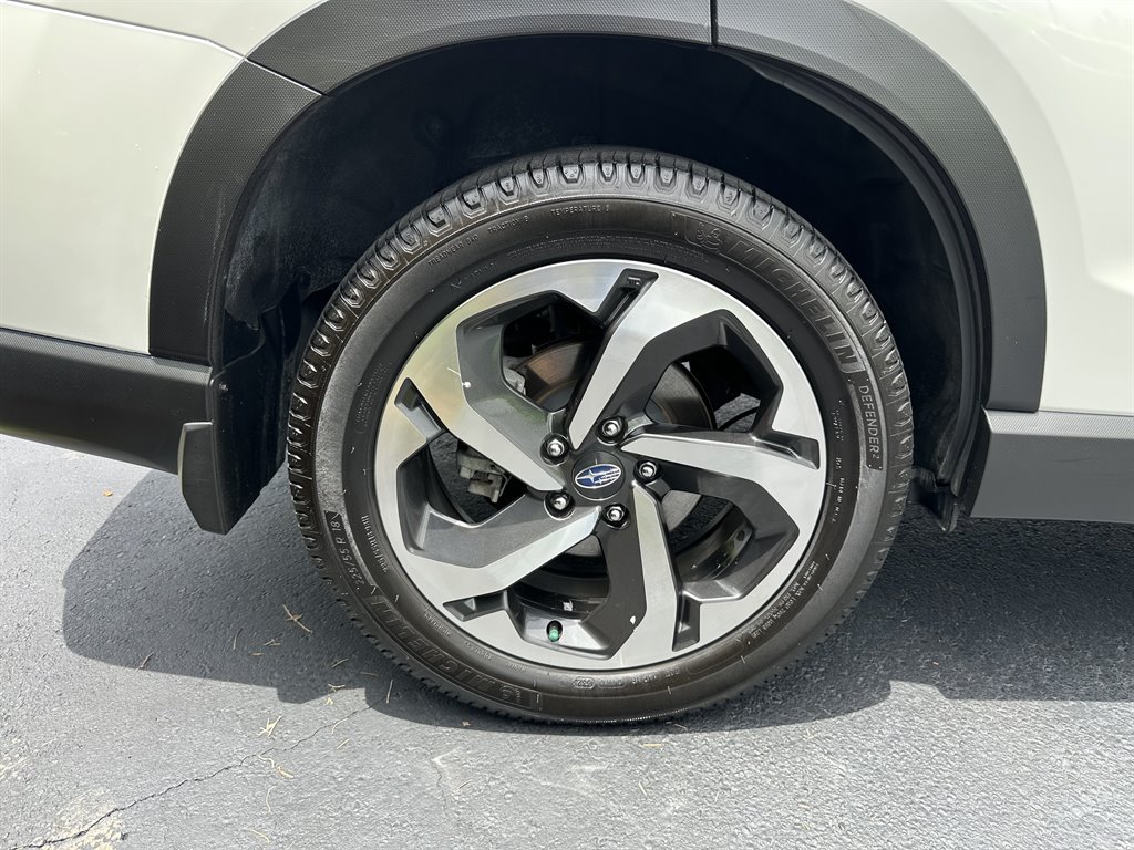 2022 Subaru Forester Touring - Photo 29