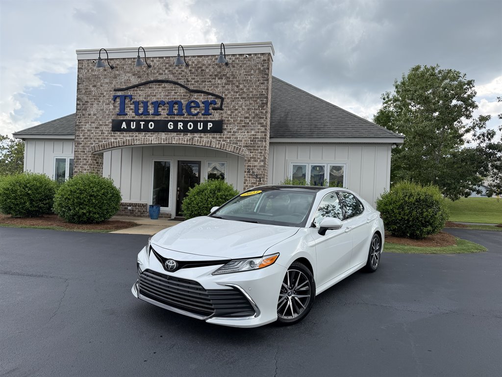 2023 Toyota Camry XLE